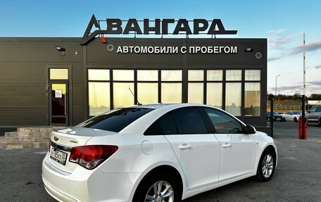Chevrolet Cruze II, 2013 год, 900 000 рублей, 6 фотография