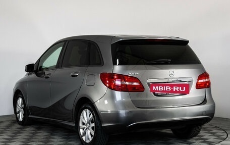 Mercedes-Benz B-Класс, 2014 год, 1 049 000 рублей, 7 фотография