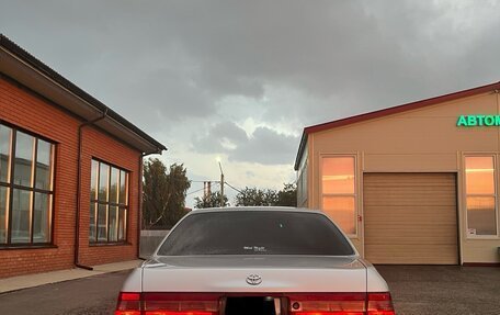 Toyota Crown, 1997 год, 965 000 рублей, 6 фотография