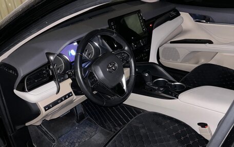 Toyota Camry, 2022 год, 3 450 000 рублей, 7 фотография