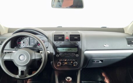 Volkswagen Jetta VI, 2010 год, 370 000 рублей, 10 фотография
