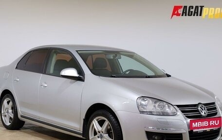 Volkswagen Jetta VI, 2010 год, 370 000 рублей, 3 фотография