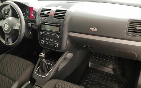 Volkswagen Jetta VI, 2010 год, 370 000 рублей, 14 фотография