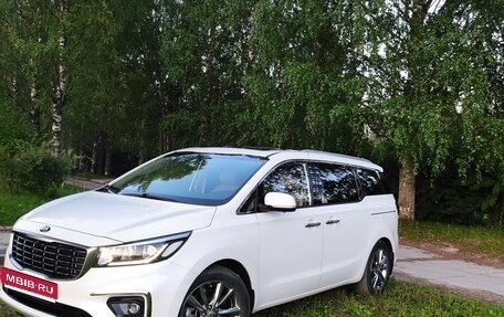 KIA Carnival III, 2019 год, 2 980 000 рублей, 1 фотография