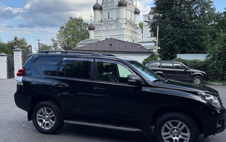 Toyota Land Cruiser Prado 150 рестайлинг 2, 2012 год, 2 800 000 рублей, 2 фотография