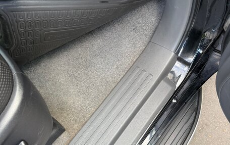 Toyota Land Cruiser Prado 150 рестайлинг 2, 2012 год, 2 800 000 рублей, 15 фотография