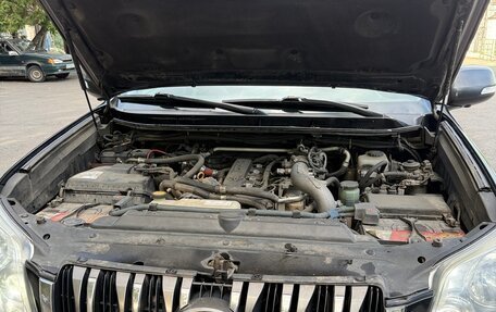 Toyota Land Cruiser Prado 150 рестайлинг 2, 2012 год, 2 800 000 рублей, 21 фотография