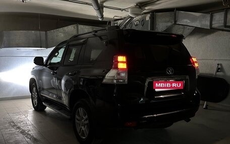 Toyota Land Cruiser Prado 150 рестайлинг 2, 2012 год, 2 800 000 рублей, 19 фотография