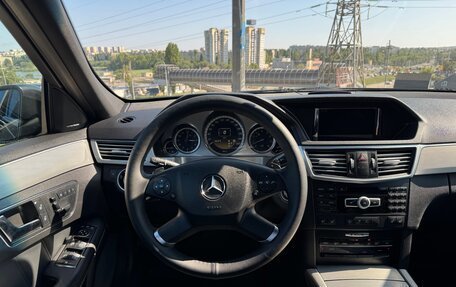Mercedes-Benz E-Класс, 2011 год, 1 650 000 рублей, 5 фотография