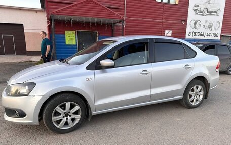 Volkswagen Polo VI (EU Market), 2011 год, 580 000 рублей, 3 фотография