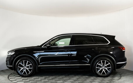 Volkswagen Touareg III, 2018 год, 4 499 000 рублей, 9 фотография