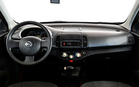 Nissan Micra III, 2005 год, 475 000 рублей, 10 фотография