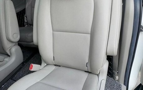 KIA Carnival III, 2019 год, 2 980 000 рублей, 12 фотография