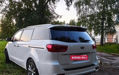 KIA Carnival III, 2019 год, 2 980 000 рублей, 10 фотография