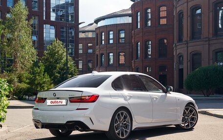 BMW 3 серия, 2019 год, 4 190 000 рублей, 6 фотография