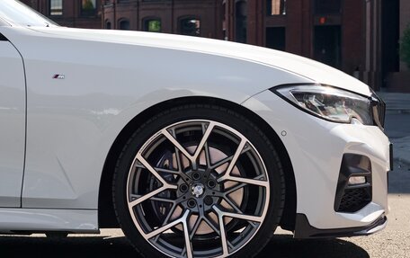 BMW 3 серия, 2019 год, 4 190 000 рублей, 8 фотография