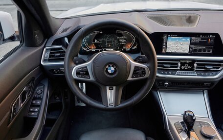 BMW 3 серия, 2019 год, 4 190 000 рублей, 11 фотография