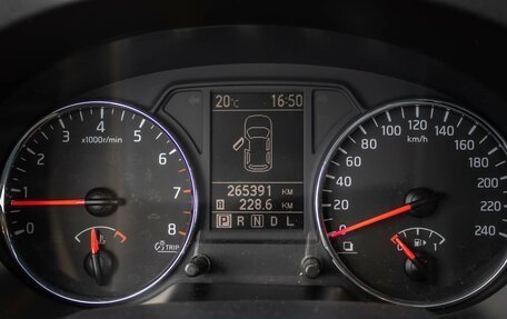 Nissan X-Trail, 2012 год, 1 080 000 рублей, 13 фотография