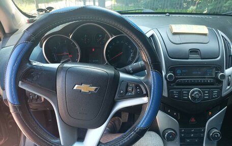 Chevrolet Cruze II, 2013 год, 850 000 рублей, 6 фотография