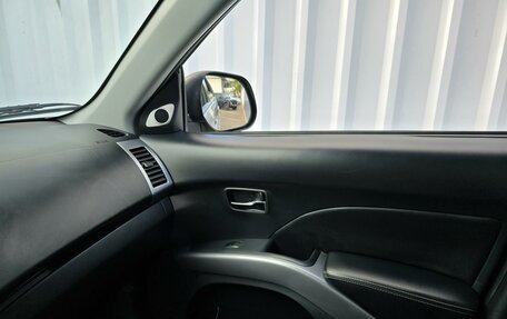 Mitsubishi Outlander III рестайлинг 3, 2007 год, 1 355 000 рублей, 25 фотография
