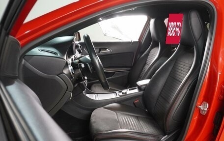 Mercedes-Benz GLA, 2015 год, 1 848 000 рублей, 10 фотография