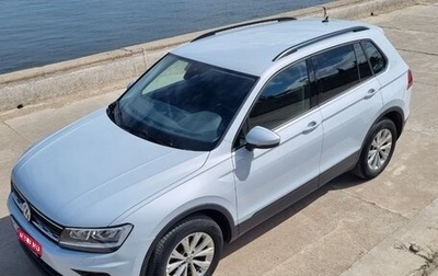 Volkswagen Tiguan II, 2019 год, 2 249 000 рублей, 1 фотография