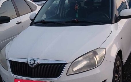 Skoda Fabia II, 2013 год, 550 000 рублей, 1 фотография