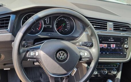 Volkswagen Tiguan II, 2019 год, 2 249 000 рублей, 14 фотография