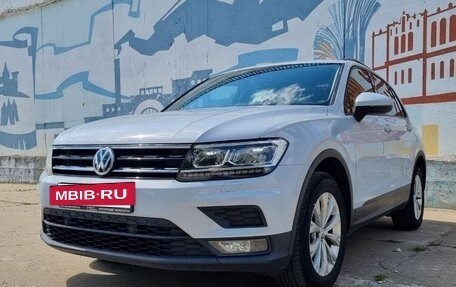 Volkswagen Tiguan II, 2019 год, 2 249 000 рублей, 6 фотография