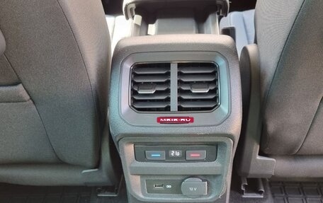 Volkswagen Tiguan II, 2019 год, 2 249 000 рублей, 23 фотография