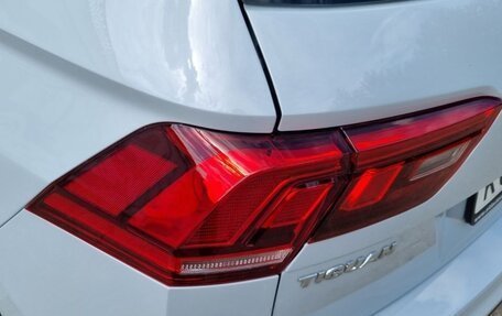 Volkswagen Tiguan II, 2019 год, 2 249 000 рублей, 36 фотография
