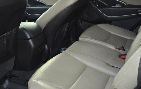 Hyundai Santa Fe III рестайлинг, 2014 год, 1 750 000 рублей, 6 фотография