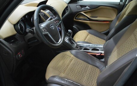 Opel Zafira C рестайлинг, 2014 год, 985 000 рублей, 10 фотография