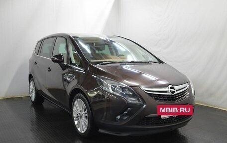 Opel Zafira C рестайлинг, 2014 год, 985 000 рублей, 3 фотография