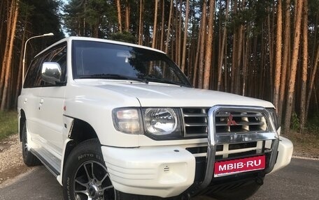 Mitsubishi Pajero III рестайлинг, 1998 год, 850 000 рублей, 1 фотография