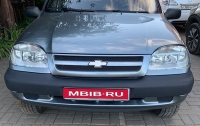 Chevrolet Niva I рестайлинг, 2006 год, 450 000 рублей, 1 фотография