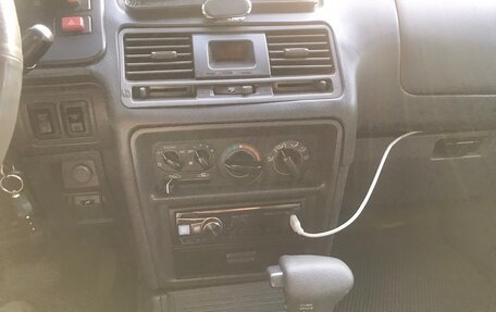 Mitsubishi Pajero III рестайлинг, 1998 год, 850 000 рублей, 9 фотография
