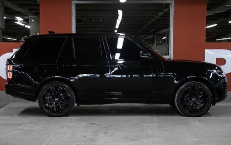 Land Rover Range Rover IV рестайлинг, 2019 год, 7 400 000 рублей, 4 фотография