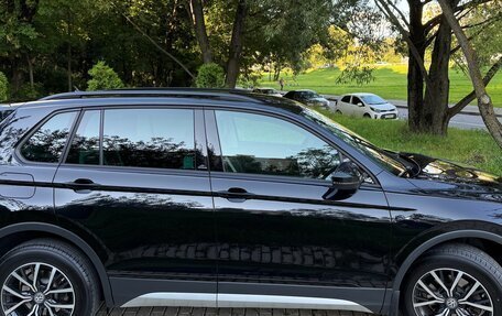 Volkswagen Tiguan II, 2019 год, 2 497 000 рублей, 5 фотография