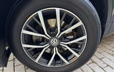 Volkswagen Tiguan II, 2019 год, 2 497 000 рублей, 12 фотография