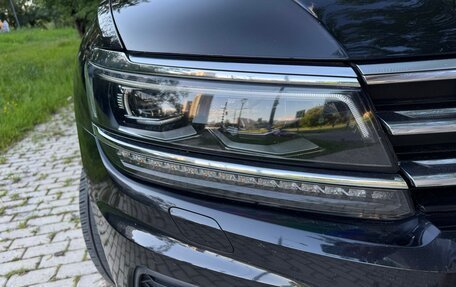 Volkswagen Tiguan II, 2019 год, 2 497 000 рублей, 13 фотография