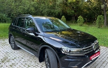 Volkswagen Tiguan II, 2019 год, 2 497 000 рублей, 7 фотография