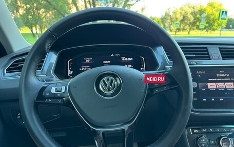 Volkswagen Tiguan II, 2019 год, 2 497 000 рублей, 14 фотография