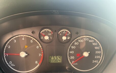 Ford Focus II рестайлинг, 2006 год, 300 000 рублей, 8 фотография