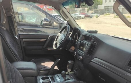 Mitsubishi Pajero IV, 2011 год, 1 950 000 рублей, 8 фотография