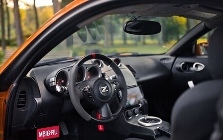 Nissan 350Z, 2002 год, 2 300 000 рублей, 26 фотография