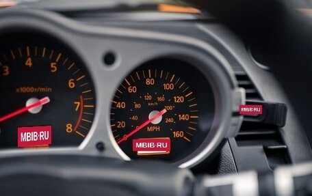 Nissan 350Z, 2002 год, 2 300 000 рублей, 33 фотография
