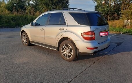Mercedes-Benz M-Класс, 2010 год, 1 680 000 рублей, 1 фотография