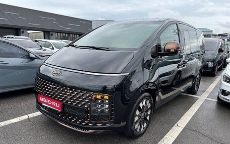 Hyundai Staria, 2021 год, 3 100 190 рублей, 1 фотография