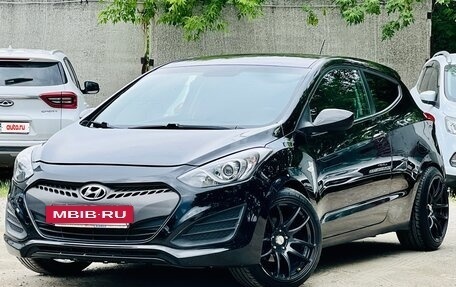 Hyundai i30 II рестайлинг, 2013 год, 679 000 рублей, 3 фотография